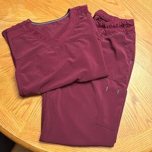 Women’s Scrubs